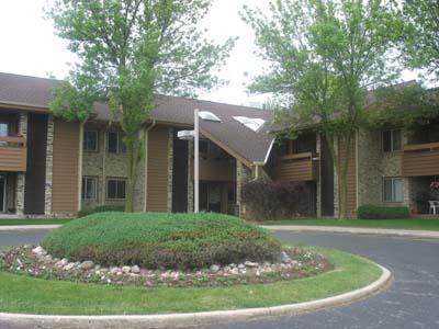 2101 W Good Hope Rd. #204, Glendale, WI 53209