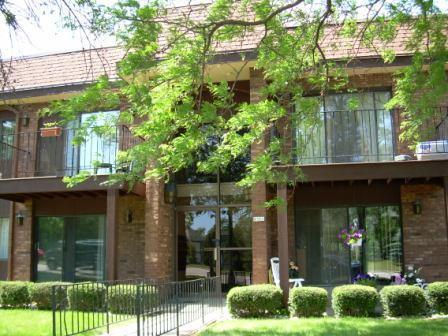 9310 W Forest Home Ave. #7, Greenfield, WI 53228