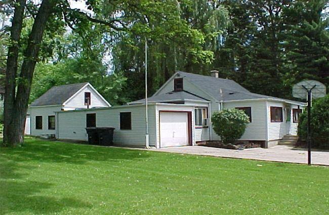 4082 W Whittier Dr., Geneva, WI 53147