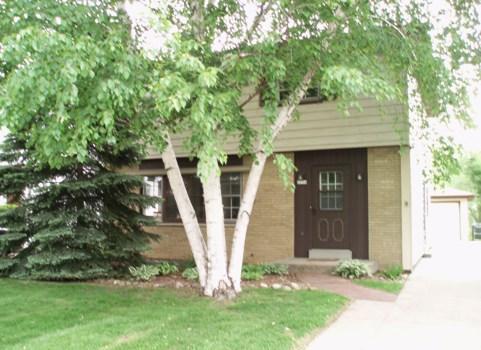 2234 N 115th St., Wauwatosa, WI 53226