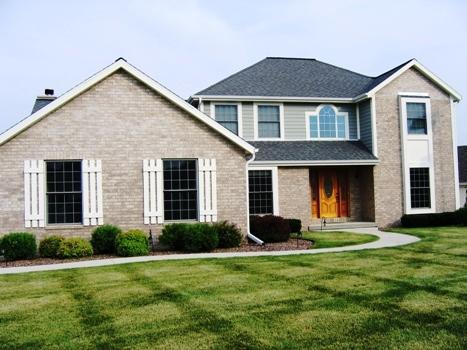 671 Cassie Lynn Ln., Oconomowoc, WI 53066