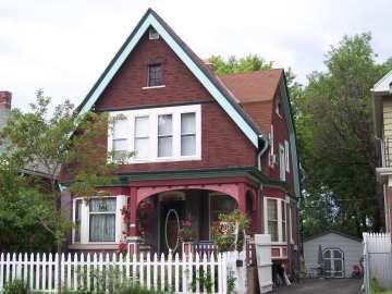 328 E Smith St., Milwaukee, WI 53207