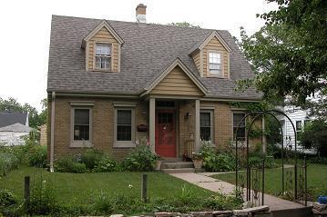 118 Frame Ave., Waukesha, WI 53186