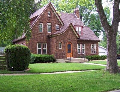 205 S Wisconsin St., Elkhorn, WI 53121