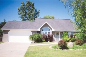 8756 S Golden Ct., Franklin, WI 53132