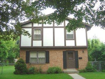 2517 N Dousman St., Milwaukee, WI 53212