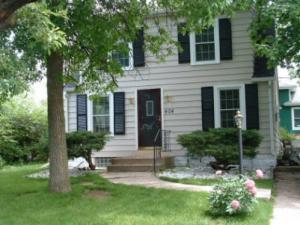 404 N 114th St., Wauwatosa, WI 53226