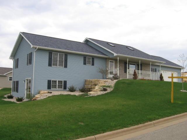 503 Prairie Hills Dr., Dodgeville, WI 53533
