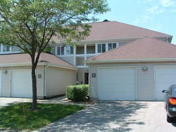 855 W Puetz Rd., Oak Creek, WI 53154