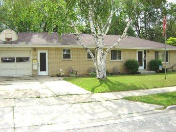 1155 N 13th Ave., West Bend, WI 53090