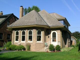 3207 S Logan Ave., Milwaukee, WI 53207