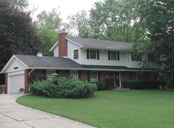 N61W15728 Edgemont Dr., Menomonee Falls, WI 53051