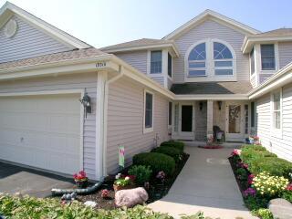 1931 N Springbrook #B, Waukesha, WI 53186