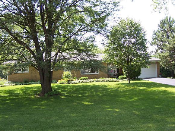 455 N Elmridge Ave., Brookfield, WI 53005