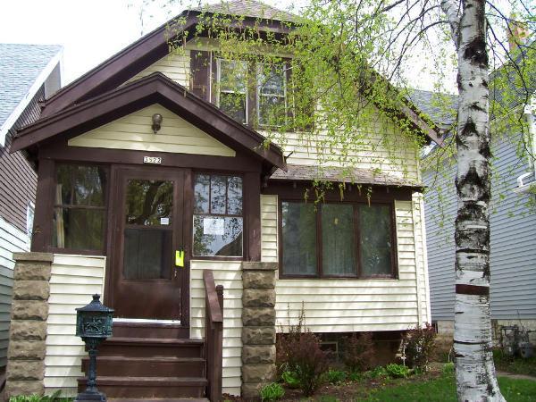 3522 E Cudahy Ave., Cudahy, WI 53110