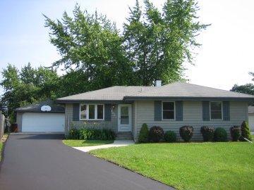 2607 Sumac Dr., Caledonia, WI 53402