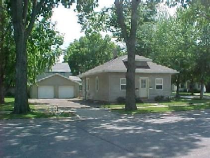 1352 Chase St., La Crosse, WI 54601