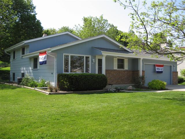 1809 N 18th Ave., West Bend, WI 53090