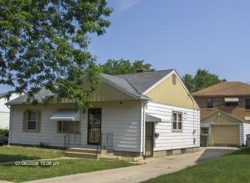 6212 W Stark St., Milwaukee, WI 53218