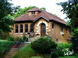 2763 S 50th St, Milwaukee, WI 53219