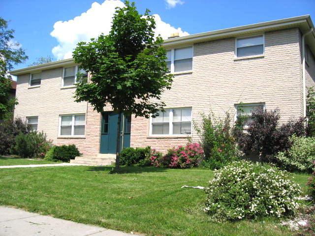 5670 N 91st St, Milwaukee, WI 53225