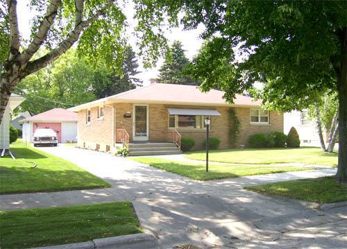 2610 S 15th St., Sheboygan, WI 53081