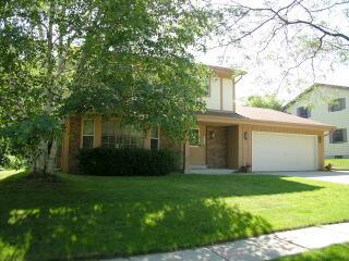 6670 Hill Ridge Dr., Greendale, WI 53129