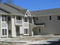 6180 Walnut Ln. #F-79, Cudahy, WI 53110