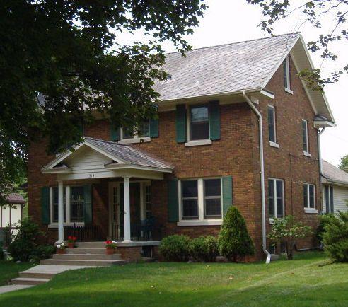 314 Windsor Dr., Waukesha, WI 53186