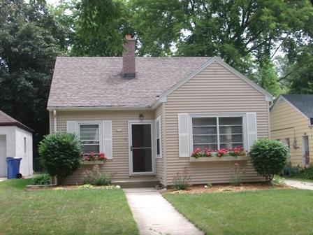 4754 N Woodruff Ave., Whitefish Bay, WI 53211