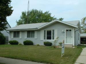 2724 83rd Pl., Kenosha, WI 53143