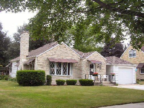 250 N Lincoln Dr., West Bend, WI 53095