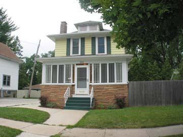 114 Hinman Ave., Waukesha, WI 53186