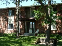 N84W15979 W Menomonee Ave #108, Menomonee Falls, WI 53051
