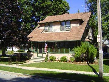 149 N 10th Ave., West Bend, WI 53095