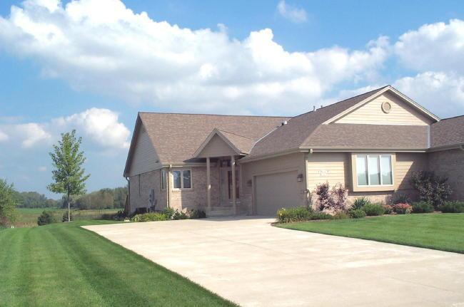 W264N2058 Deer Haven Ct. #A, Pewaukee, WI 53072