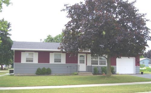 1325 Jordan Ave., New Holstein, WI 53061