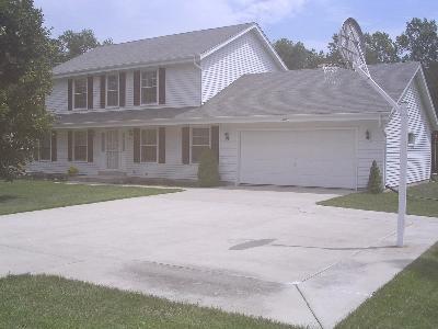 4056 S Sunnyslope Rd., New Berlin, WI 53151