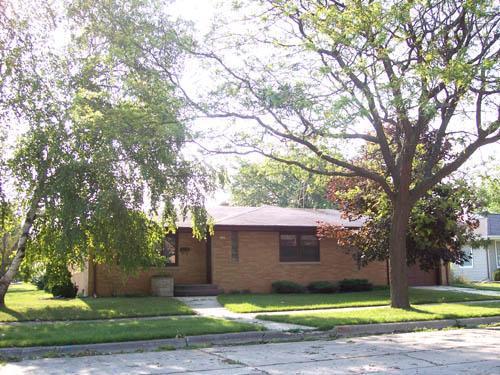 2507 S 17th St., Sheboygan, WI 53081