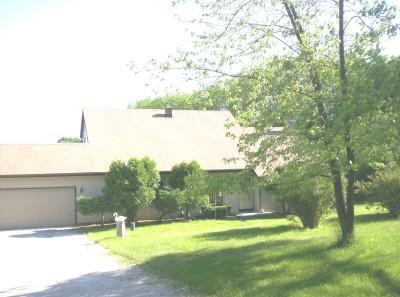 S67W28495 River Rd., Mukwonago, WI 53189