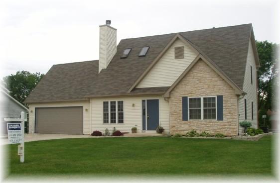 4619 Kenrich Dr, Caledonia, WI 53402