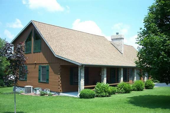 W7686 Stacey Ln., Whitewater, WI 53190