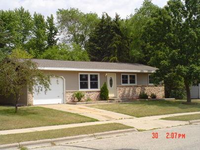 707 Eastern Ave., West Bend, WI 53095