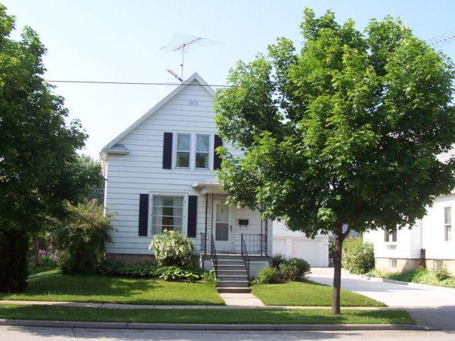 354 4th St., Fond Du Lac, WI 54935