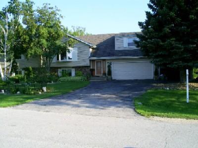 6475 Valley View Dr., Hartford, WI 53027