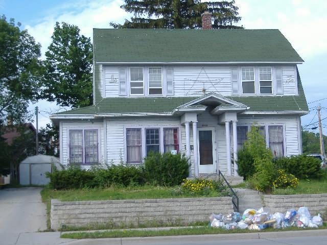 2330 Calumet Dr., Sheboygan, WI 53083