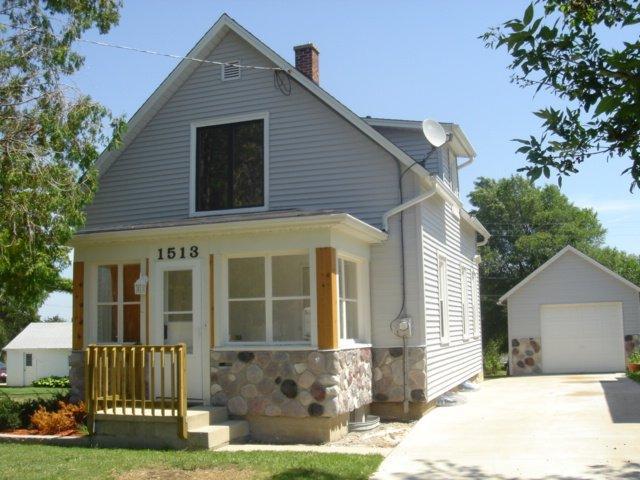 1513 Monroe St., West Bend, WI 53090