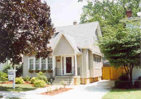 2005 Quincy Ave., Racine, WI 53403