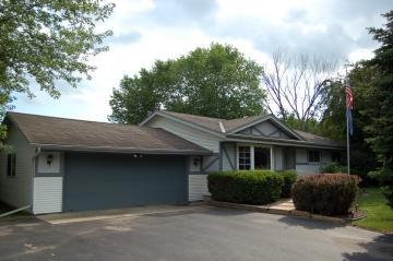 N71W39777 Lang Rd., Oconomowoc, WI 53066