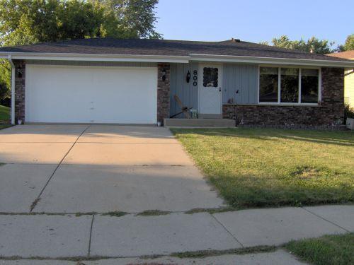 800 E Manitowoc Ave., Oak Creek, WI 53154